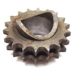 Front sprocket: 15 tooth